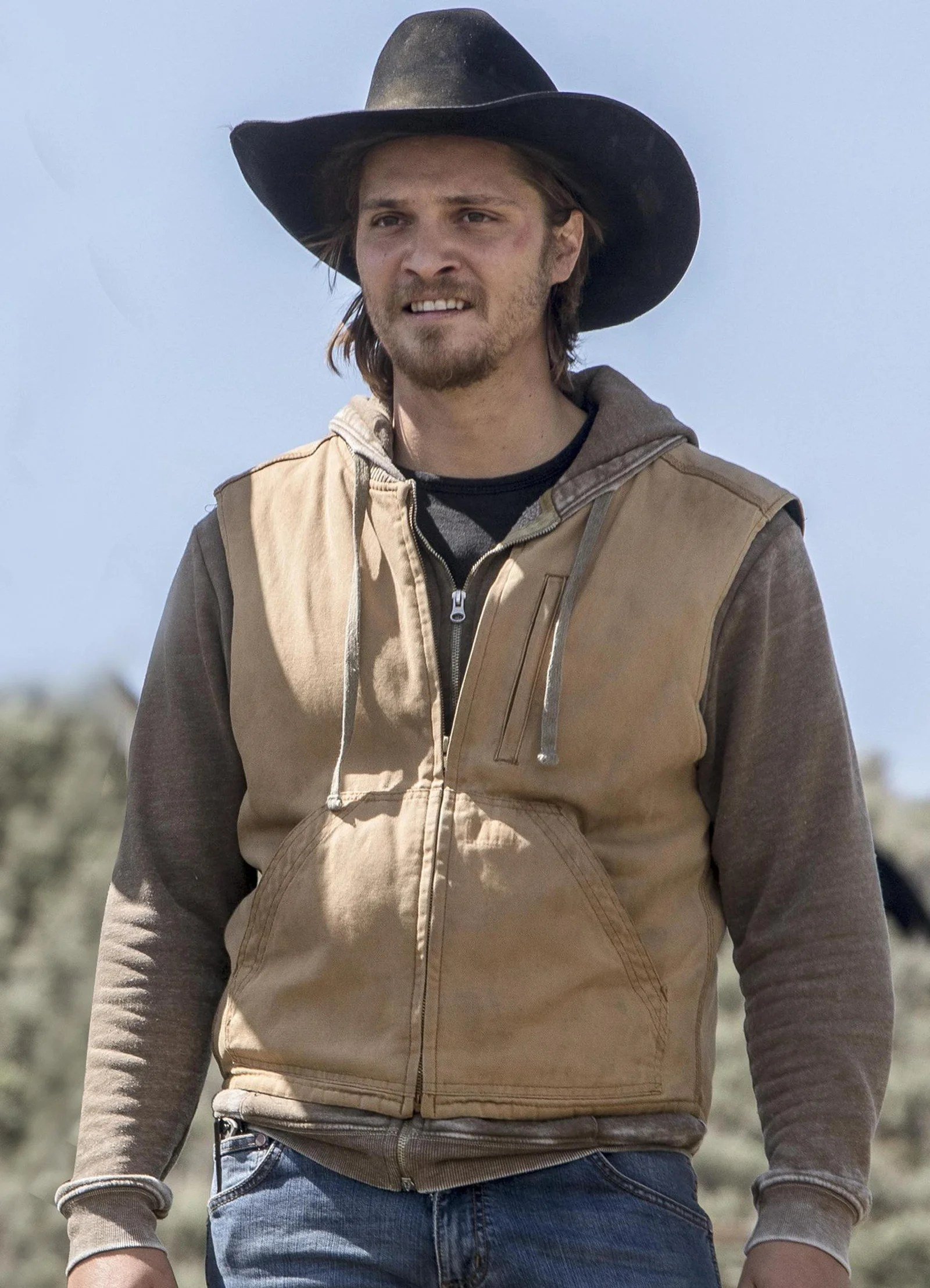 luke-grimes-kayce-dutton-vest-shop-tv-series-display